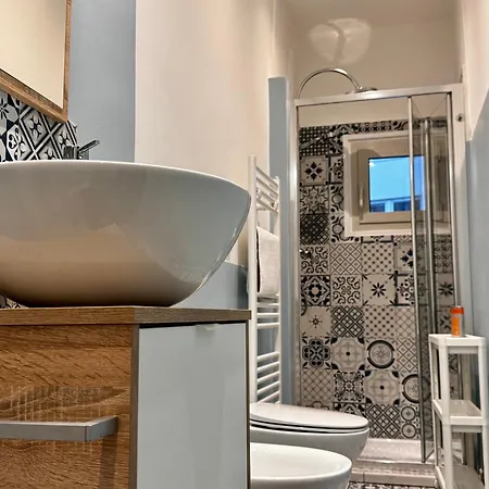 Appartement Charm & History In Trieste