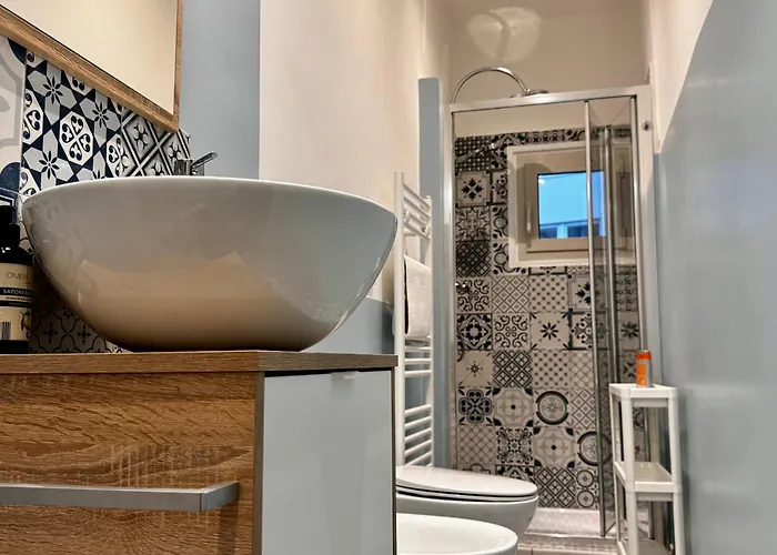 Apartment Charm & History In Trieste