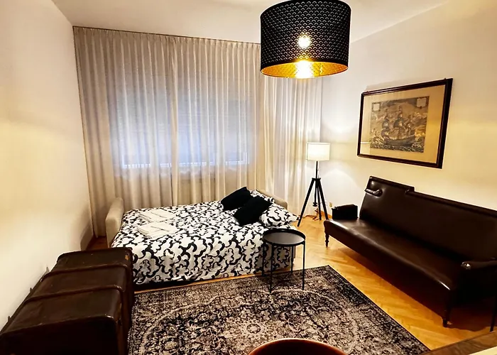 Apartment Charm & History In *